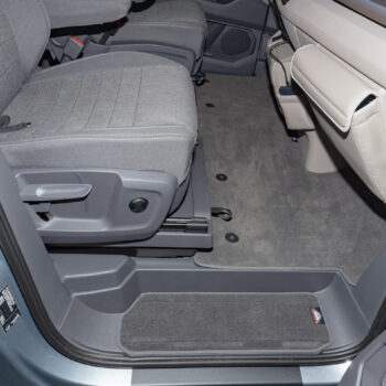 Veloursteppich fürs Fahrerhaus VW T7